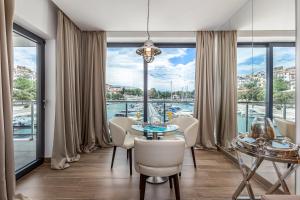 Балкон или терраса в Apartments Marina Novi