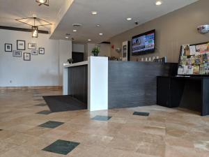 Gallery image of Royal Inn and Suites at Guelph in Guelph