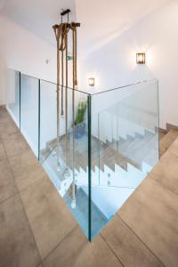 Bazén v ubytování Apartamenty Szlachecki Dwór nebo v jeho okolí