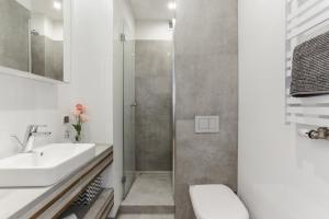 Ένα μπάνιο στο Central Apartments Rajska