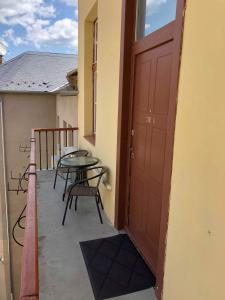 Balkón alebo terasa v ubytovaní Palace - Belvárosi Apartman Eger