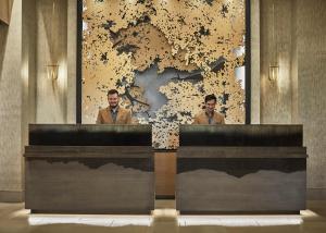 Členové personálu v ubytování Four Seasons Hotel Austin