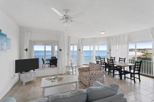 Gallery image of Turtle's Nest Beach Resort in Meads Bay