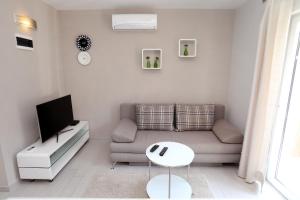 Imagen de la galería de Apartments Sakal, en Trogir
