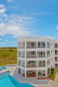 Galeriebild der Unterkunft Turtle's Nest Beach Resort in Meads Bay