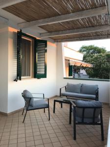 Foto dalla galleria di Villetta Chiara a Torre Vado Altre 24 foto