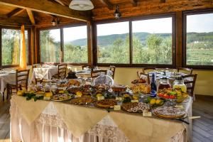 Makanan di atau berdekatan the country house