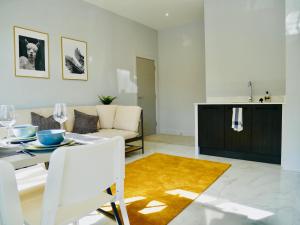 Luxury 3 bedroom Apartment near Bournemouth Beach & Poole