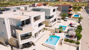 Πισίνα στο ή κοντά στο Apartments & Rooms Danivan Pool Villas