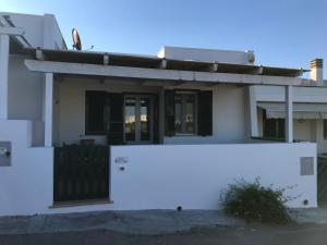 Foto dalla galleria di Villetta Chiara a Torre Vado