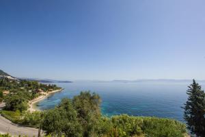 Foto de la galería de Casa dei Venti - Sea View Apartments - 100m from the beach en Benitses