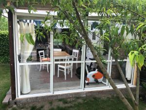 Vonkajšia záhrada v ubytovaní Apartamenty i Pokoje Na Letniej