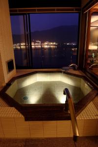 富士河口湖富士河口湖温泉湖南庄酒店的相册照片