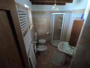 Koupelna v ubytování Agriturismo Bozica