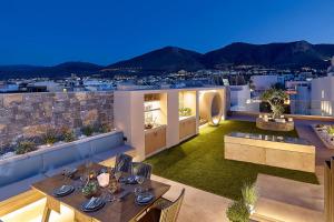 Gallery image of Seafront Apartments by Myseasight in Hersonissos