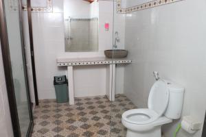 Koupelna v ubytování Dangin Kubu Resort & Restaurant