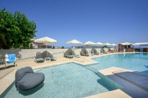 Gallery image of Hermes Beach Front in Stalos