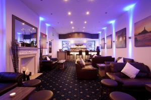 Lounge atau bar di Westhill Country Hotel