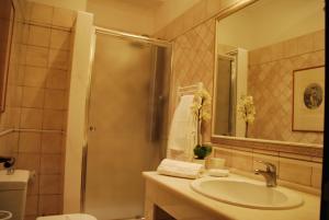 Koupelna v ubytování Domus Mariae Albergo + 21 fotografií