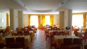 Restaurace v ubytování Hotel Grotticelle