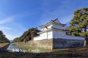 Budova, kde se prázdninový dům nachází