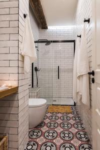 ห้องน้ำของ Bailen by Staynnapartments +18 ภาพ