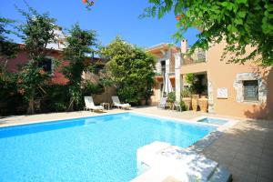 Πισίνα στο ή κοντά στο Villa Pasiphae