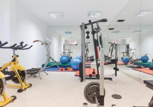 Fitness centrum a/nebo fitness zařízení v ubytování Fisherman's glamping village