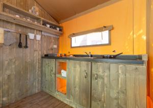 Fotografie z fotogalerie ubytování Fisherman's glamping village v destinaci Klimno