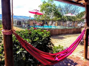 La Loma Hotel Barichara tesisinde veya buraya yakın yüzme havuzu