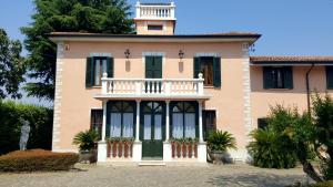 Gallery image of B&B Villa Fiorini in Moniga