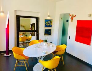 Posezení v ubytování Rhotels