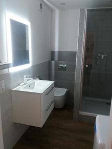 Koupelna v ubytování Apartament Thomas + 9 fotografií