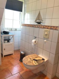 Ένα μπάνιο στο Zingst Haus Hugo +22 φωτογραφίες