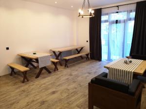 Area soggiorno di Level Up Hotel & Restaurant