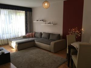 Posedenie v ubytovaní Corvin Residence Apartments