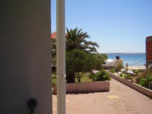 Gallery image of Water view brand new Apartment, short stroll to beach, peaceful! in Košljun