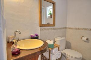 Kúpeľňa v ubytovaní La Casa de Bovedas Charming Inn