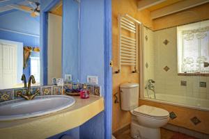Kúpeľňa v ubytovaní La Casa de Bovedas Charming Inn