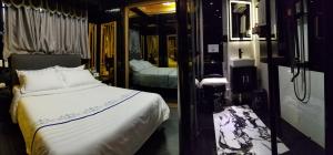 Letto o letti in una camera di Star City Hotel