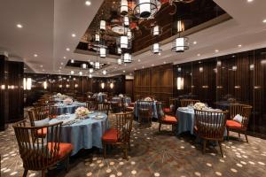 Ресторант или друго място за хранене в Novotel Shanghai Hongqiao