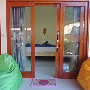 Ένα ή περισσότερα κρεβάτια σε δωμάτιο στο Backpackers Home Amed +8 φωτογραφίες