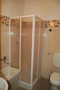 A bathroom at Laghi d'Insubria