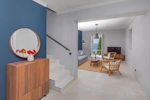 Posedenie v ubytovaní St Jakov Superior Beach Apartment with Free Parking