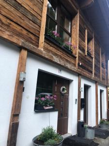 Budova, v ktorej sa apartmán nachádza