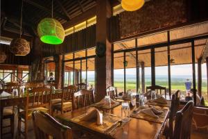 Restaurace v ubytování Lake Nakuru Lodge