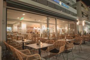 Ресторан / где поесть в Ammos Beach Seaside Luxury Suites Hotel
