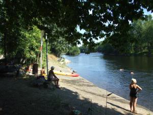 Φωτογραφία από το άλμπουμ του Camping Magali Plage σε Liourdres