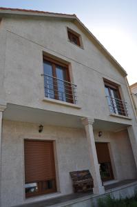 PISO DOS FAROS, O Grove – Updated 2022 Prices