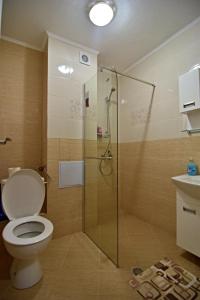 A bathroom at City Apartments